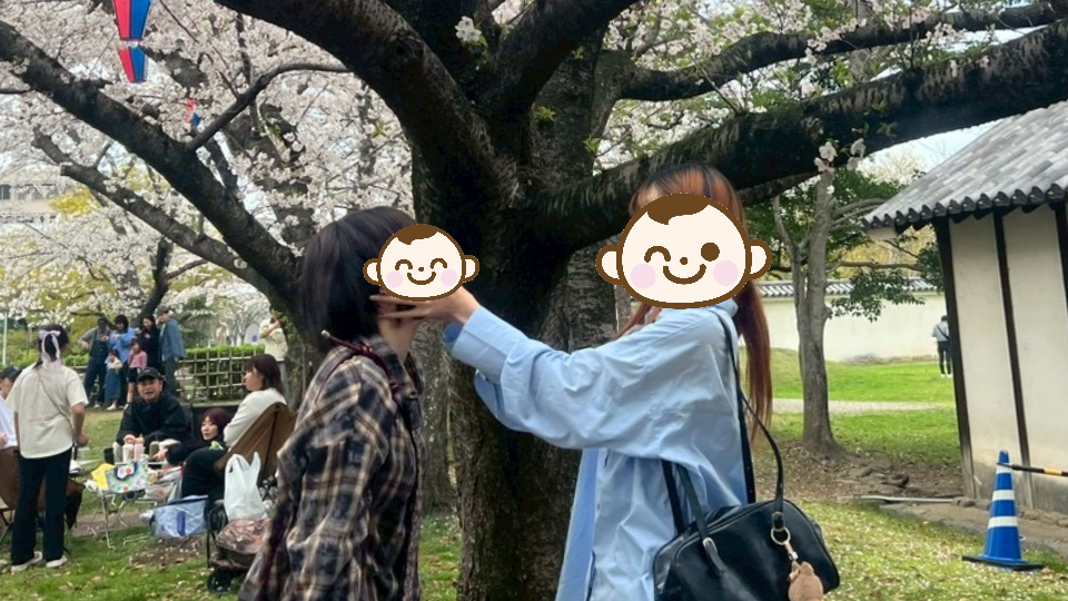 日曜日はEVE4人でお花見行ってきた❕桜めっちゃ綺麗に咲いてたよー🌸