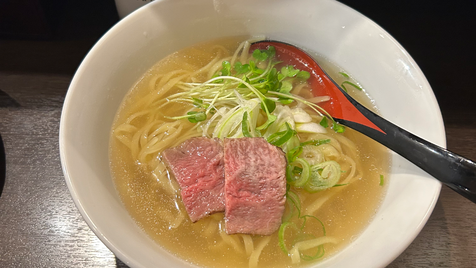 初彩葉🍀お酒の後に染みるお味でした、、😿深夜のラーメン🍜罪深い