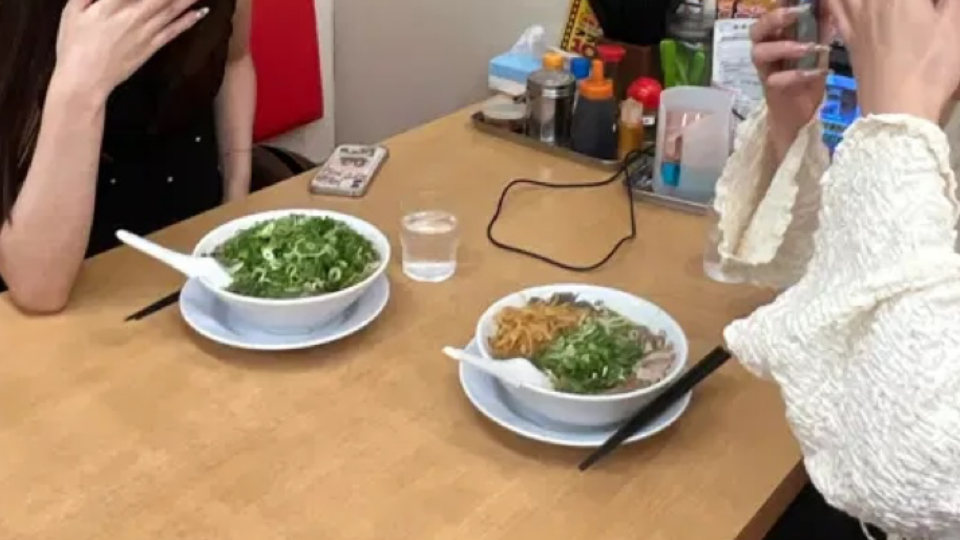 なんやかんや19歳ではじめて来来亭食べました🍜💗✨️ラーメン シアワセ💋
