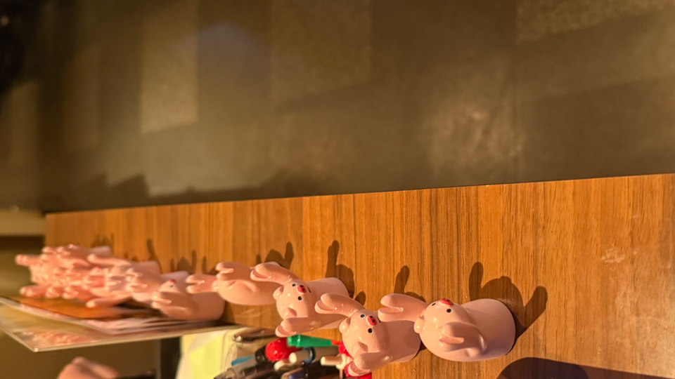 最近胃がずっと痛いです