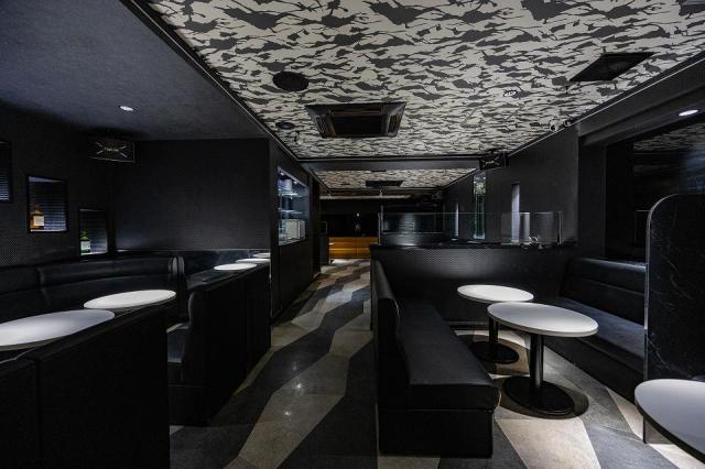 高松 ラウンジ CLUB LILITH店内1