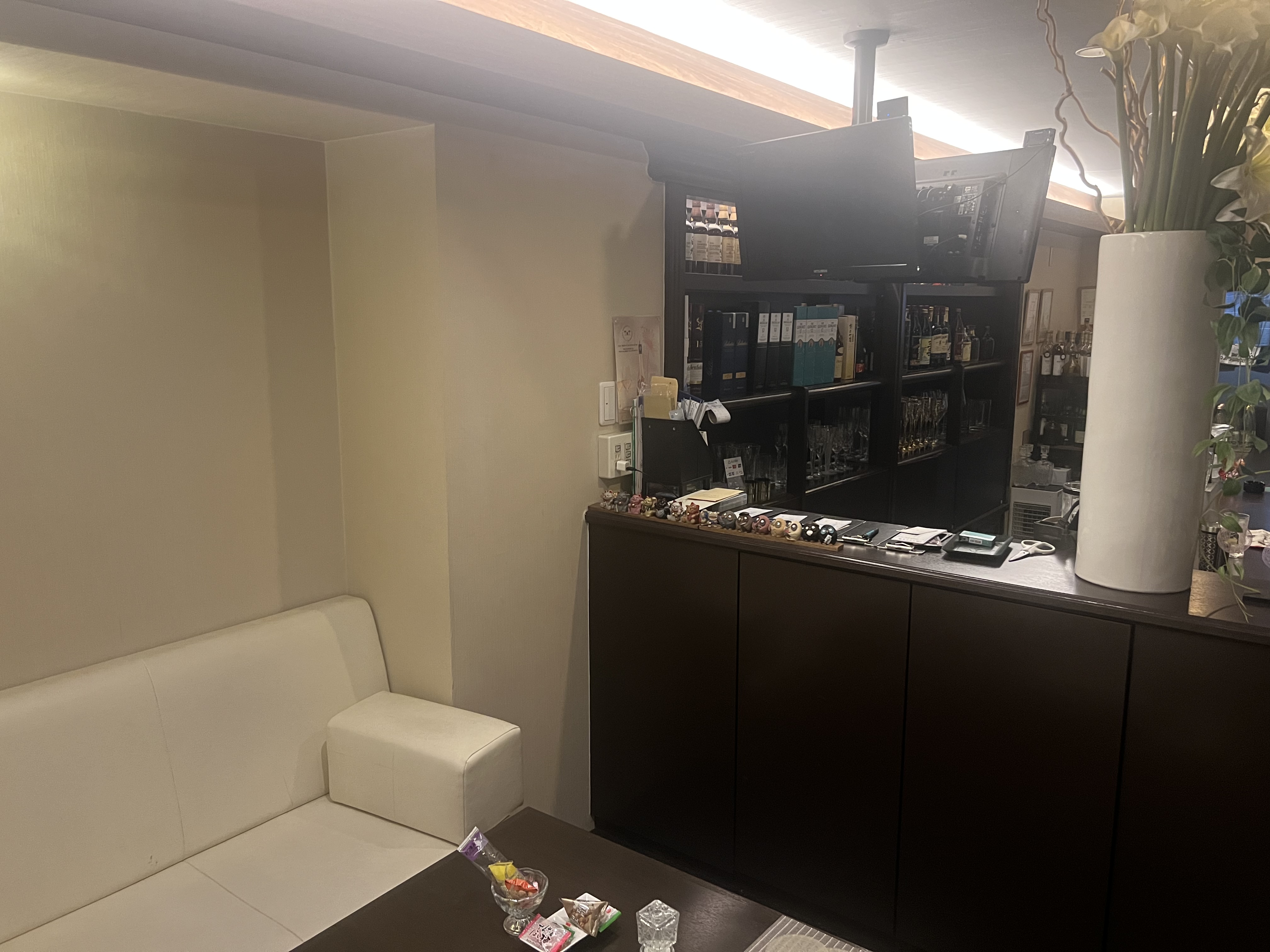 高松 ラウンジ lounge Vicus k店内2
